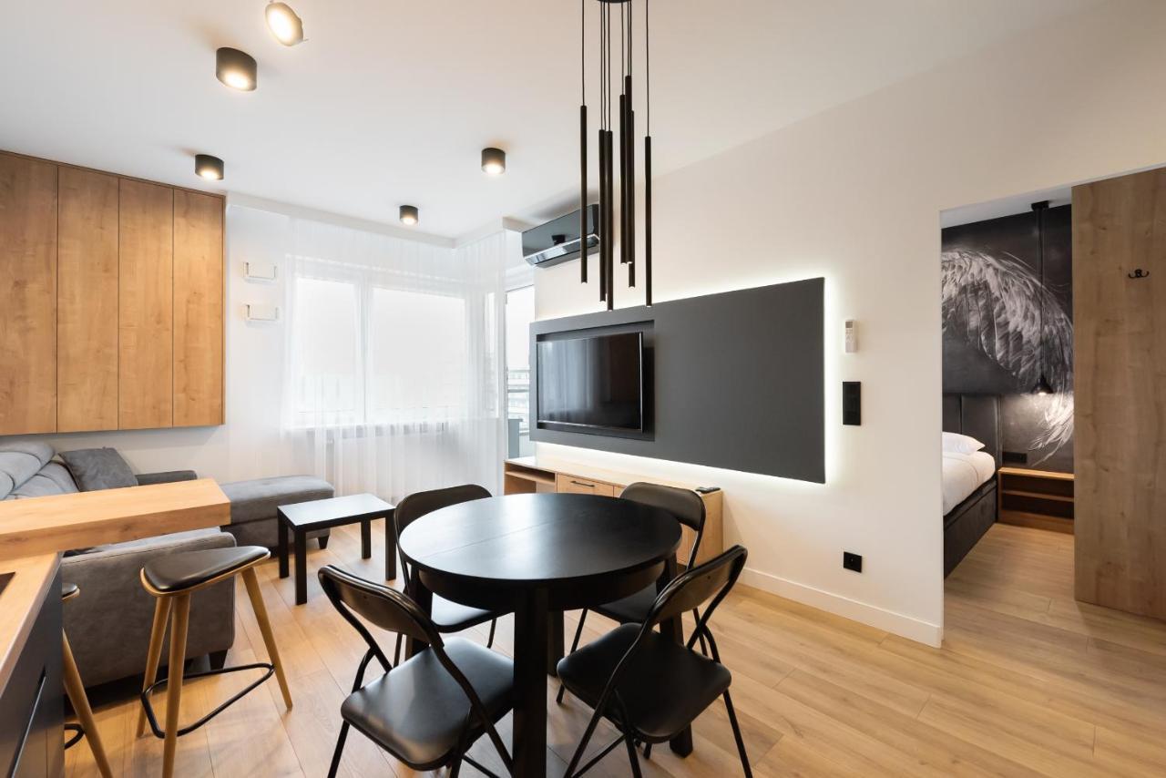 Zoliborz Obsidian Apartment وارسو المظهر الخارجي الصورة